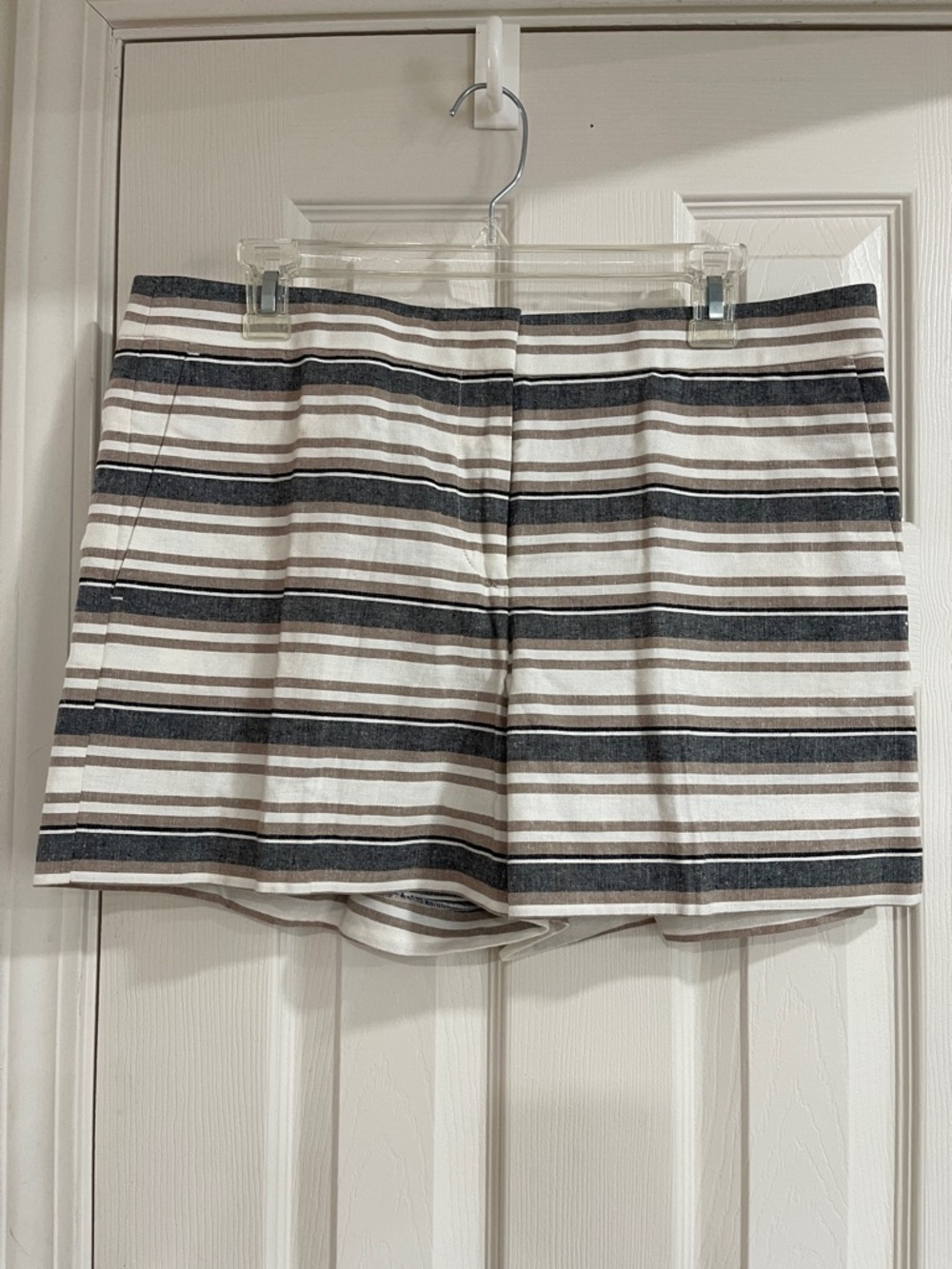 Ann Taylor Devin City Shorts
